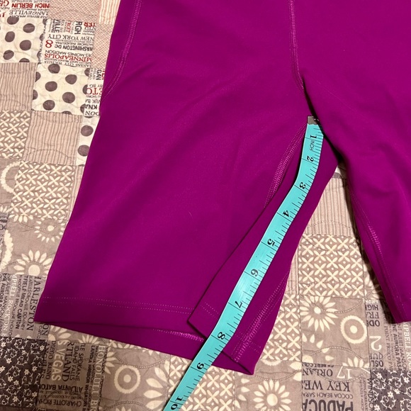 Under Armour Bike Shorts size M - Picture 9 of 9